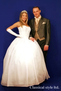 Свадебные платья и костюмы
